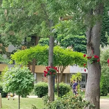 Apartment Yassen Village *